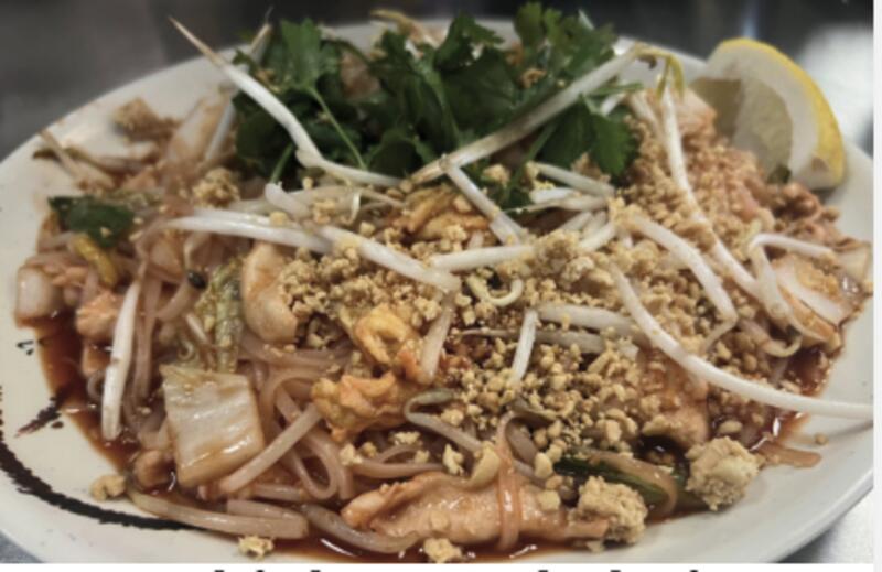 (L) Pad Thai