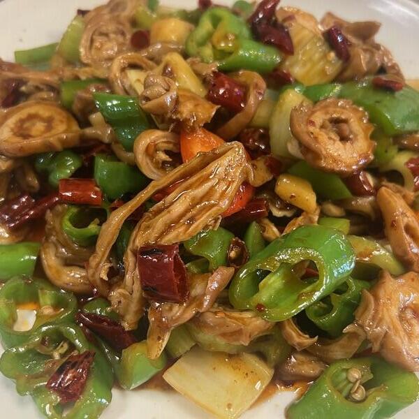 Dry Chili Pork Intestine