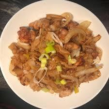 Chicken Chow Ho Fun